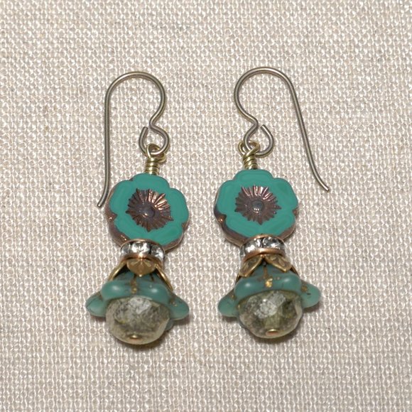 Hand Crafted Handmade Earrings Teal Victorian-Inspired Flower Hibiscus E… - Picture 1 of 5